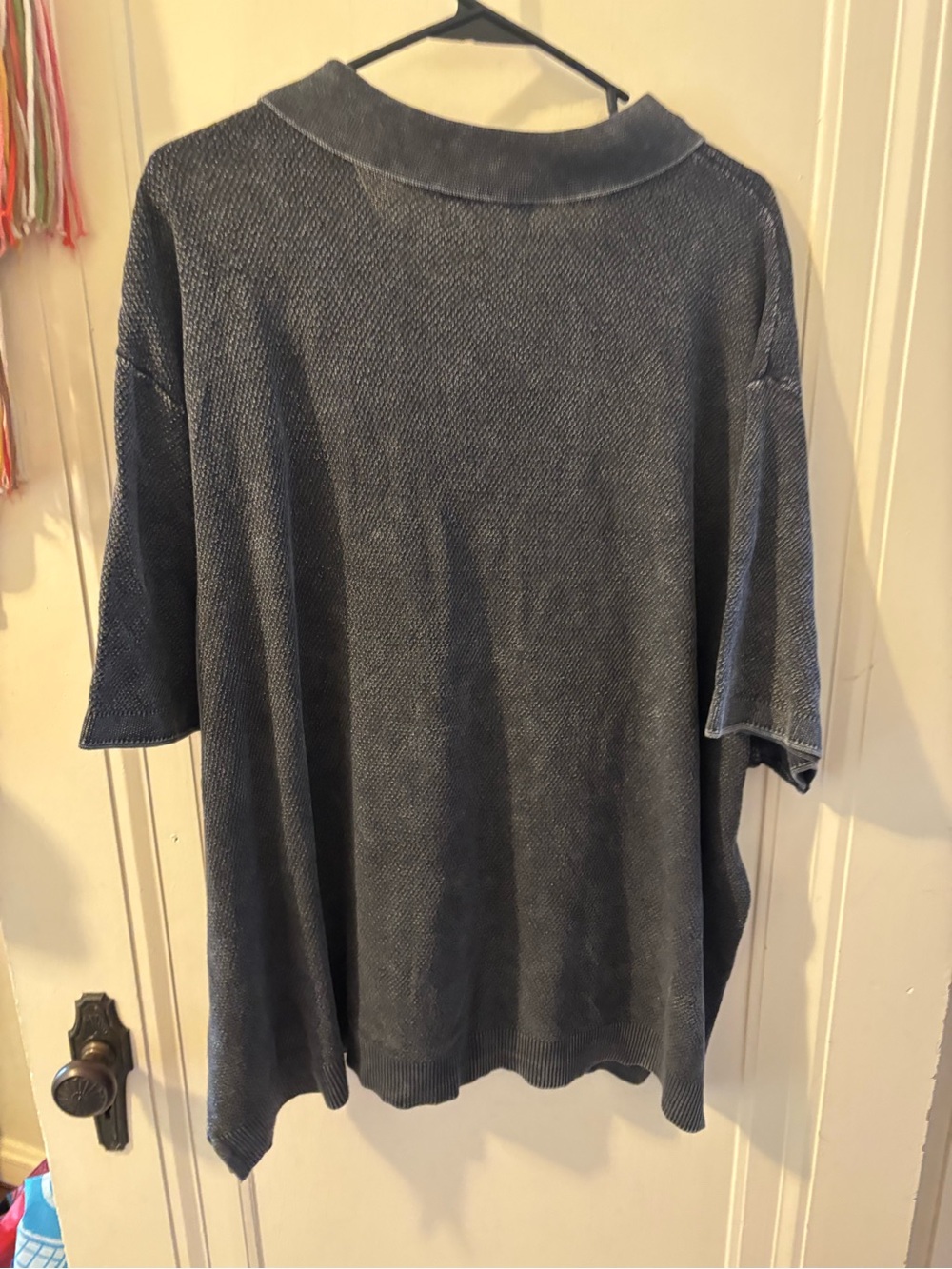 No Boundaries Charcoal Washed Short-Sleeve Polo - Picture 10 of 10